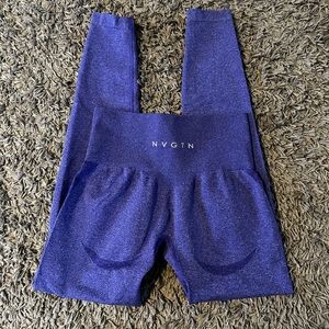 NVGTN contour seamless leggings size small, electric blue